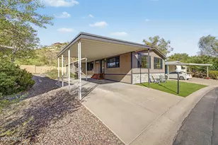 2233 E Behrend Dr, Phoenix, AZ 85024 - Photo 28