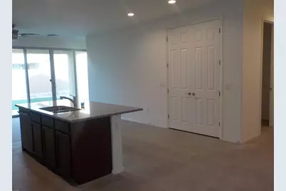918 E Locust Lane, Avondale, AZ 85323 - Photo 4