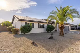 19216 N 22nd Ln, Phoenix, AZ 85027 - Photo 2