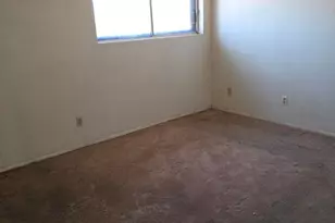 10436 N 37th Ave, Phoenix, AZ 85051 - Photo 10