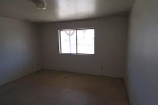 10436 N 37th Ave, Phoenix, AZ 85051 - Photo 8