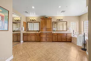 13348 W Gloria Ln, Peoria, AZ 85383 - Photo 34