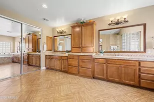 13348 W Gloria Ln, Peoria, AZ 85383 - Photo 36