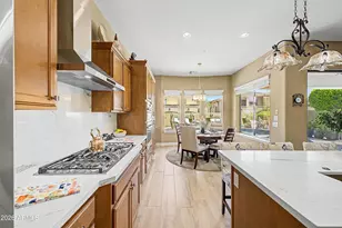 13348 W Gloria Ln, Peoria, AZ 85383 - Photo 26