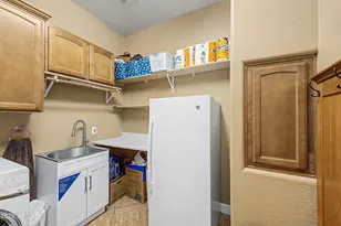 13348 W Gloria Ln, Peoria, AZ 85383 - Photo 58