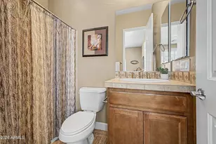 13348 W Gloria Ln, Peoria, AZ 85383 - Photo 50