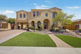 13348 W Gloria Ln, Peoria, AZ 85383 - Photo 2