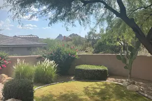 10877 E Dale Ln, Scottsdale, AZ 85262 - Photo 2