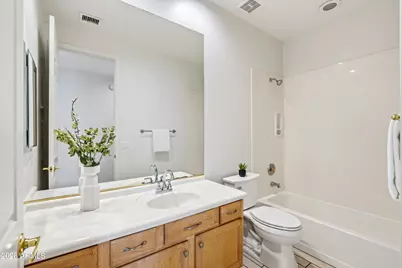 13634 N 12th Place, Phoenix, AZ 85022 - Photo 16
