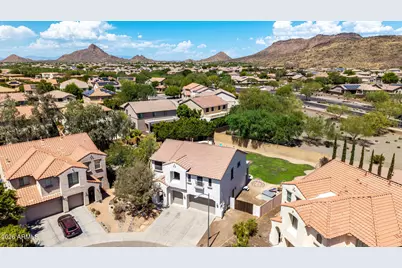 25311 N 51st Drive, Phoenix, AZ 85083 - Photo 42