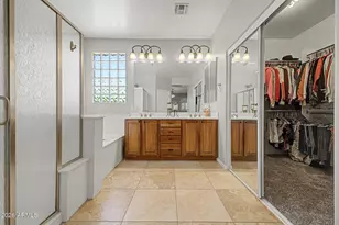 25311 N 51st Dr, Phoenix, AZ 85083 - Photo 18