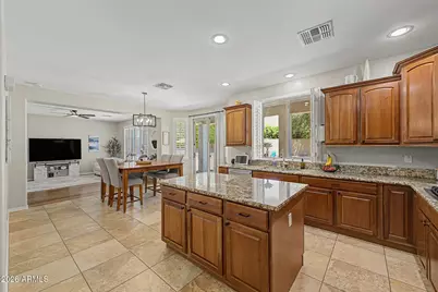 25311 N 51st Drive, Phoenix, AZ 85083 - Photo 10
