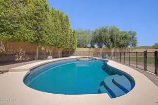 25311 N 51st Dr, Phoenix, AZ 85083 - Photo 34
