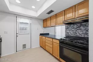 1709 N Gentry Cir, Mesa, AZ 85213 - Photo 10