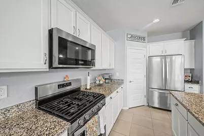 19872 W Moonlight Path, Buckeye, AZ 85326 - Photo 8