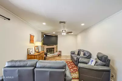 1049 W Frito Avenue, Mesa, AZ 85210 - Photo 10