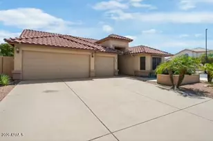2443 S Lennox, Mesa, AZ 85209 - Photo 2