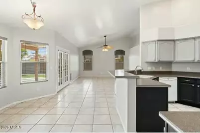 2443 S Lennox --, Mesa, AZ 85209 - Photo 10