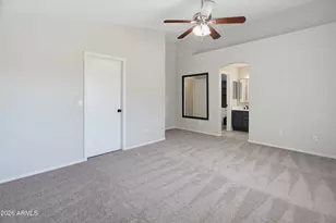 1253 S Colonial Dr, Gilbert, AZ 85296 - Photo 14