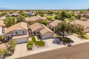 1253 S Colonial Dr, Gilbert, AZ 85296 - Photo 30