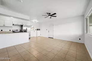 11130 W Jersey Ave, Youngtown, AZ 85363 - Photo 10