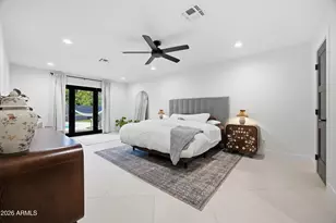 2002 E Vista Dr, Phoenix, AZ 85022 - Photo 10