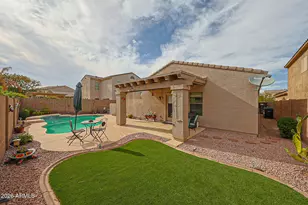 15933 W Mauna Loa Ln, Surprise, AZ 85379 - Photo 36