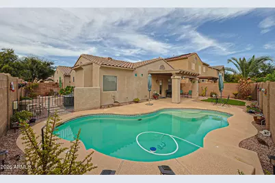 15933 W Mauna Loa Lane, Surprise, AZ 85379 - Photo 1