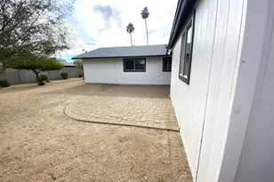 4417 S Newberry Rd, Tempe, AZ 85282 - Photo 42