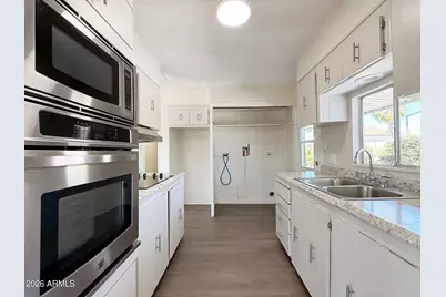 7558 E Baywood Avenue, Mesa, AZ 85208 - Photo 6