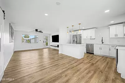 4101 E Calavar Road, Phoenix, AZ 85032 - Photo 8