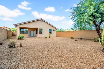 3819 W Links Drive, Phoenix, AZ 85086 - Photo 14