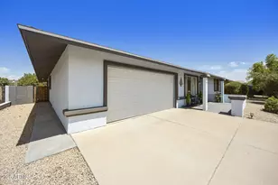13242 W Maplewood Dr, Sun City West, AZ 85375 - Photo 8