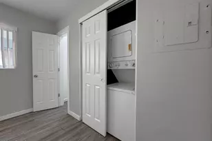 1342 W Willetta St, Phoenix, AZ 85007 - Photo 14