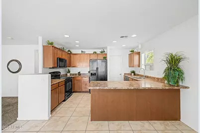 28981 N Coal Avenue, San Tan Valley, AZ 85143 - Photo 6