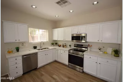 1079 E Country Crossing Way, San Tan Valley, AZ 85143 - Photo 1