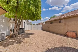 1278 S Monterey St, Gilbert, AZ 85233 - Photo 36