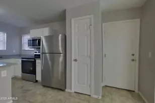 2283 E Palm Beach Dr, Chandler, AZ 85249 - Photo 6