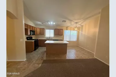 3236 E Kerry Lane, Phoenix, AZ 85050 - Photo 2