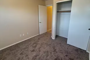 3236 E Kerry Ln, Phoenix, AZ 85050 - Photo 24
