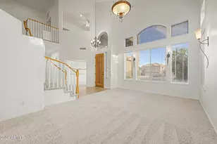 768 E Verbena Dr, Phoenix, AZ 85048 - Photo 8