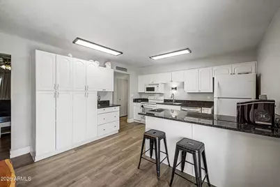 1056 W Heather Drive, Mesa, AZ 85201 - Photo 6