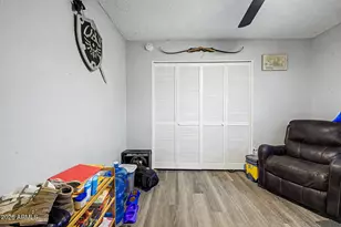 1056 W Heather Dr, Mesa, AZ 85201 - Photo 10