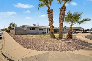 1056 W Heather Dr, Mesa, AZ 85201 - Photo 2