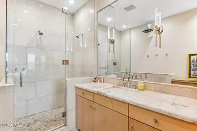 914 E Osborn Road #303, Phoenix, AZ 85014 - Photo 10
