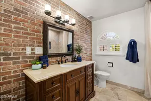 320 W Bethany Home Rd, Phoenix, AZ 85013 - Photo 14