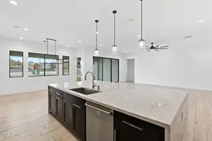 37643 N 22nd St, Phoenix, AZ 85086 - Photo 12