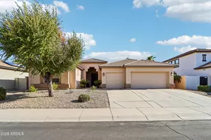 18473 W Marconi Ave, Surprise, AZ 85388 - Photo 1