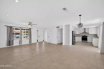 2225 W Topeka Drive, Phoenix, AZ 85027 - Photo 6