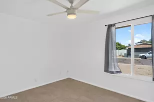 2225 W Topeka Dr, Phoenix, AZ 85027 - Photo 26